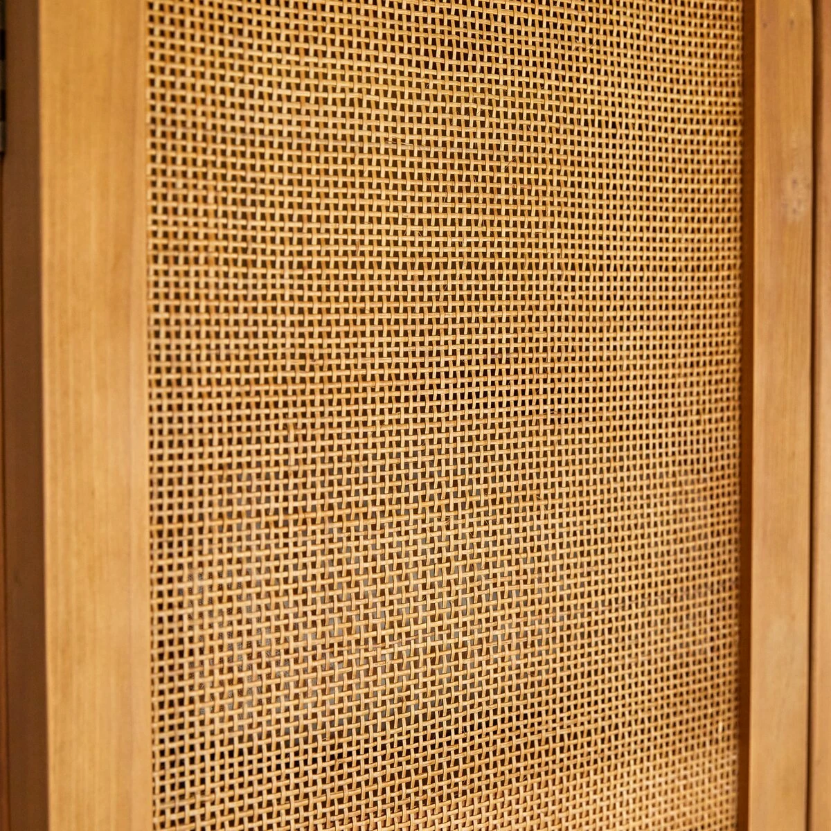Ninon - Armoire De Rangement En Pin Et Cannage 3 Ninon - Armoire De Rangement En Pin Et Cannage – Image 3