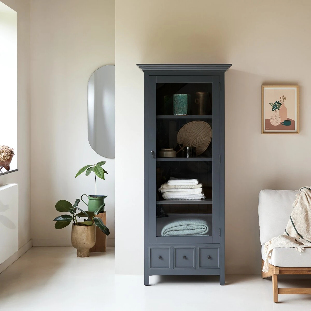 Masha - Armoire En Acajou 1 Masha - Armoire En Acajou