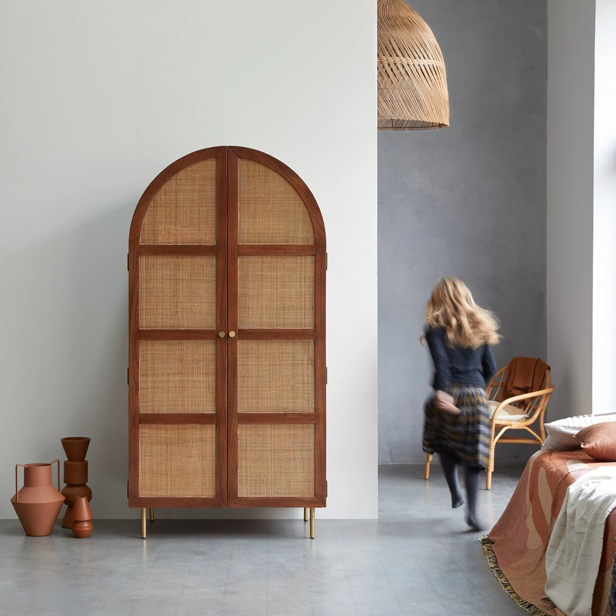 Lisbeth - Armoire En Orme Et Cannage 1 Lisbeth - Armoire En Orme Et Cannage