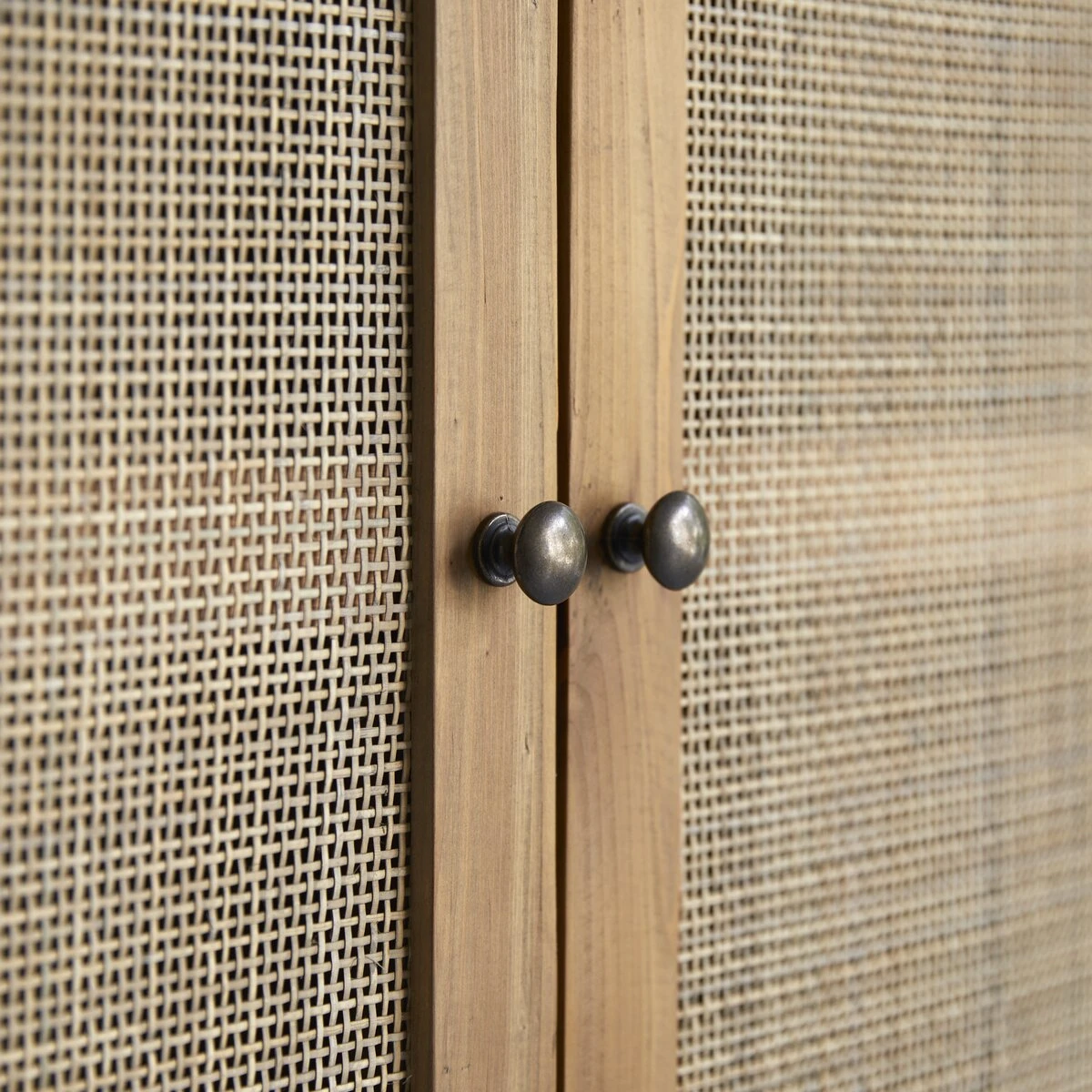 Ninon - Armoire En Pin Et Cannage 3 Ninon - Armoire En Pin Et Cannage – Image 3