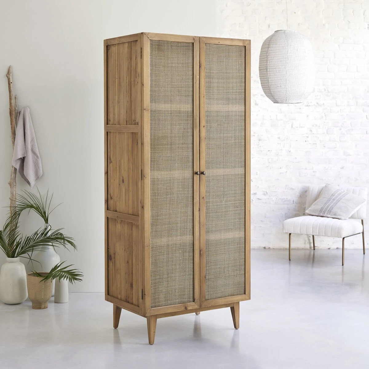 Ninon - Armoire En Pin Et Cannage 4 Ninon - Armoire En Pin Et Cannage – Image 4