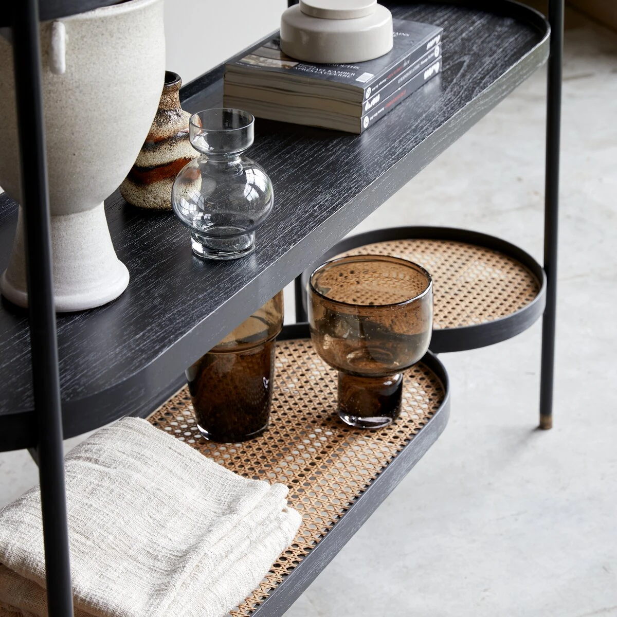 Alix - Bibliothèque En Mindi Et Cannage 2 Alix - Bibliothèque En Mindi Et Cannage – Image 2