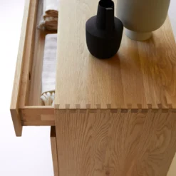 Jeanne - Buffet En Chêne Massif 185 Cm -Homezia Soldes Boutique 1200 1200 buffet en chene massif jeanne 185 cm 3