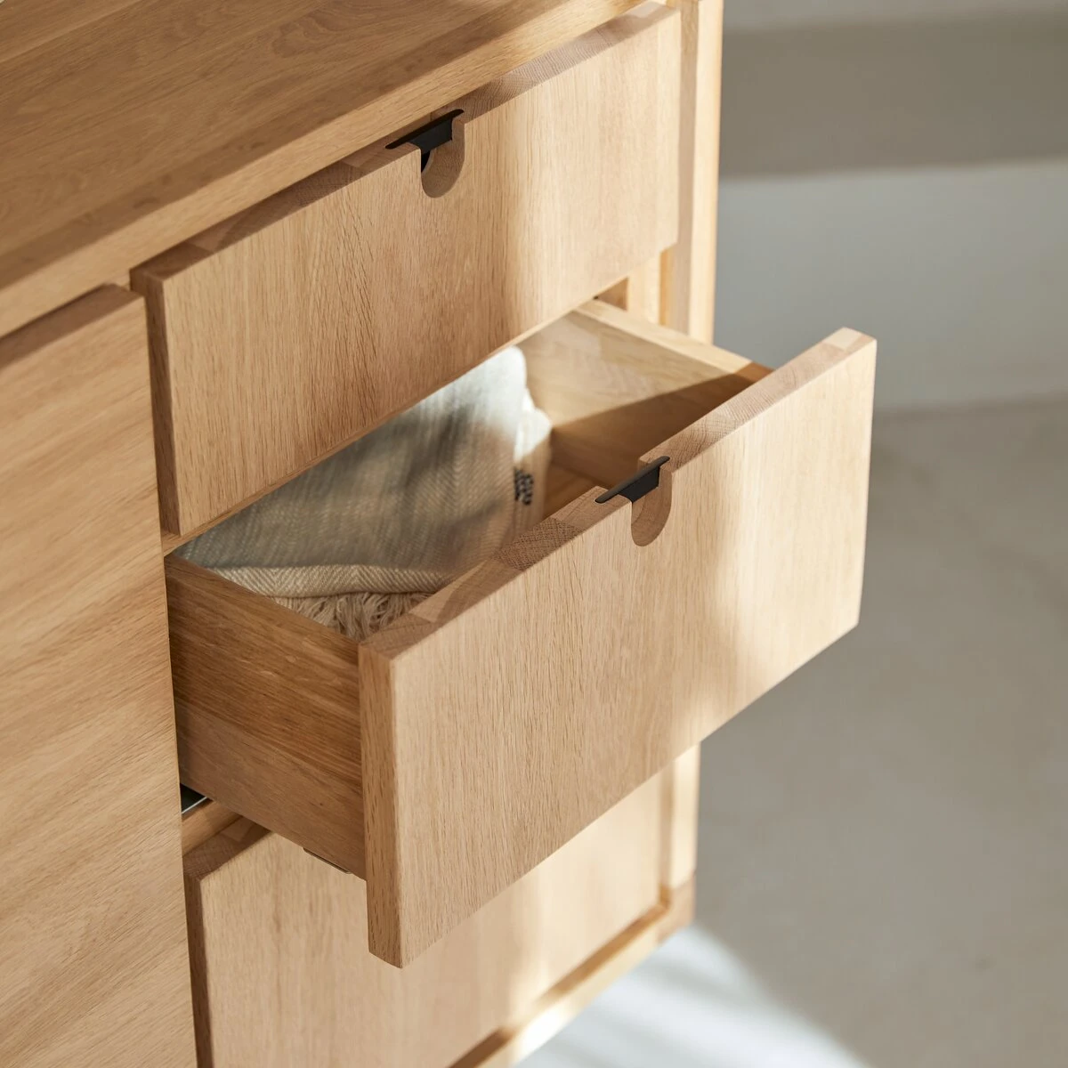 Jonàk - Buffet En Chêne Massif 145 Cm 8 Jonàk - Buffet En Chêne Massif 145 Cm – Image 8