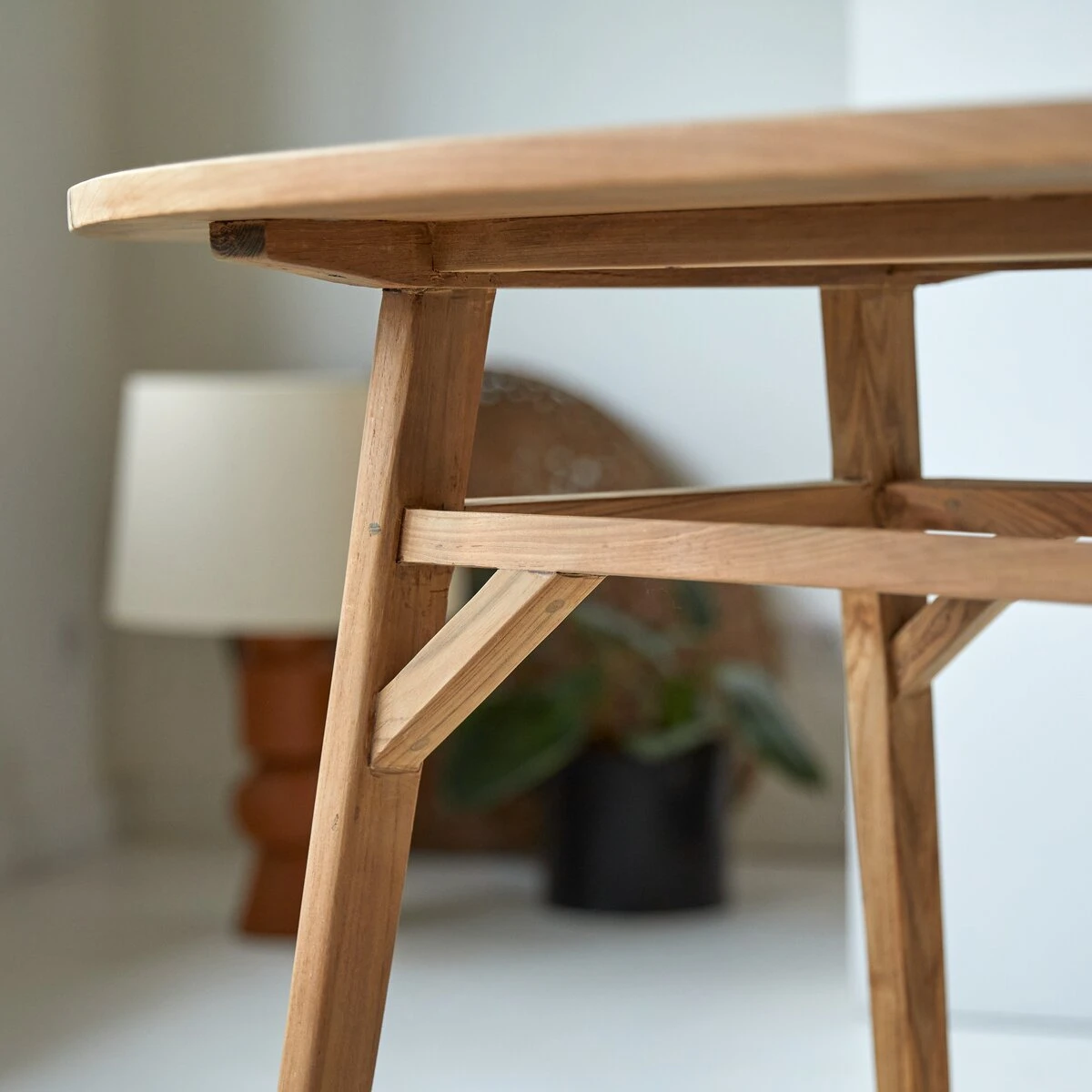 Elena - Bureau Ovale En Teck Massif Recyclé 5 Elena - Bureau Ovale En Teck Massif Recyclé – Image 5