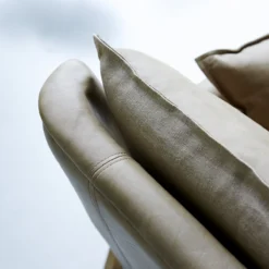 Woodnest - Canapé En Chêne Massif Et Cuir Cheyenne 2 Places -Homezia Soldes Boutique 1200 1200 canape woodnest en chene massif et cuir cheyenne 2 places 17