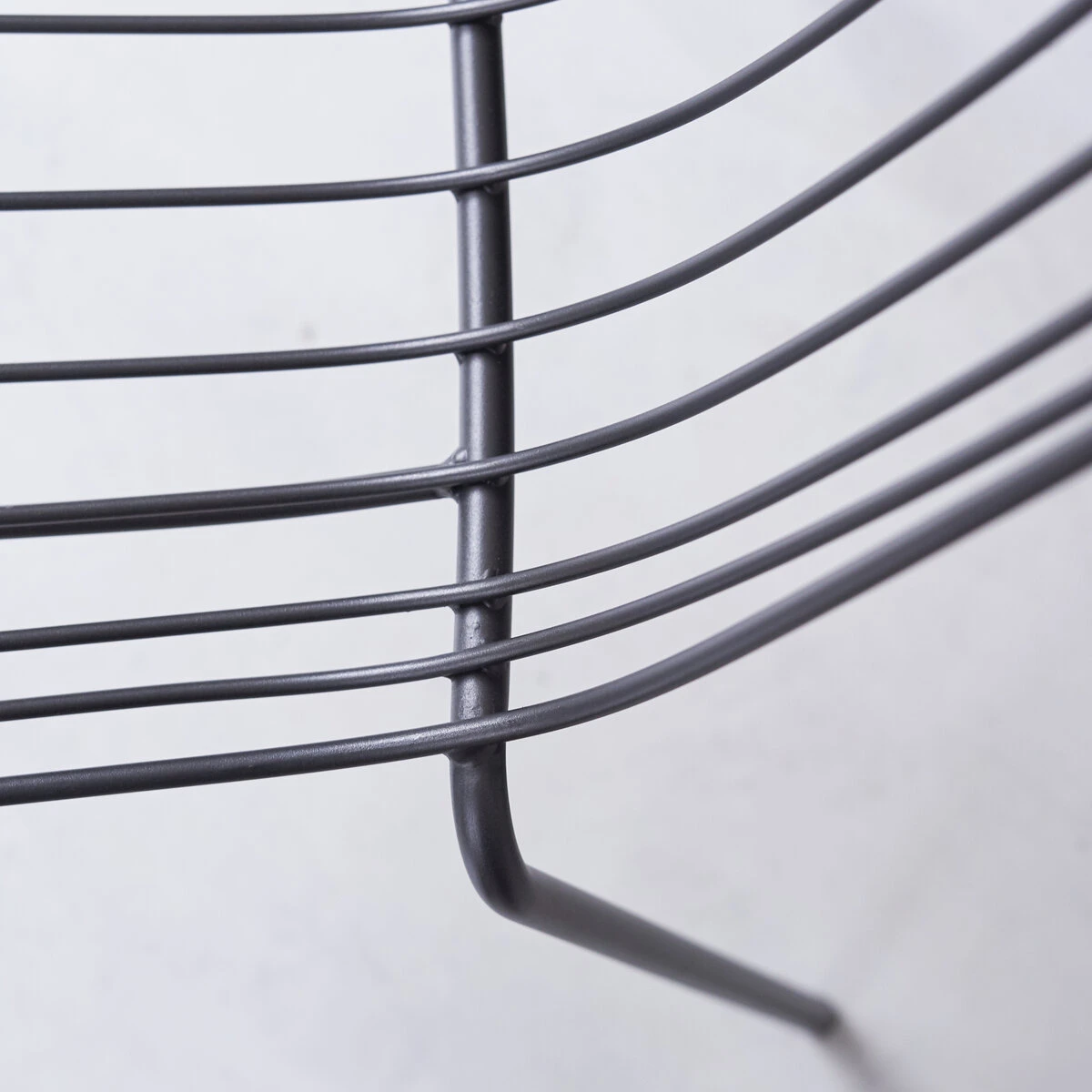 Arty - Chaise En Métal Dark Grey 4 Arty - Chaise En Métal Dark Grey – Image 4