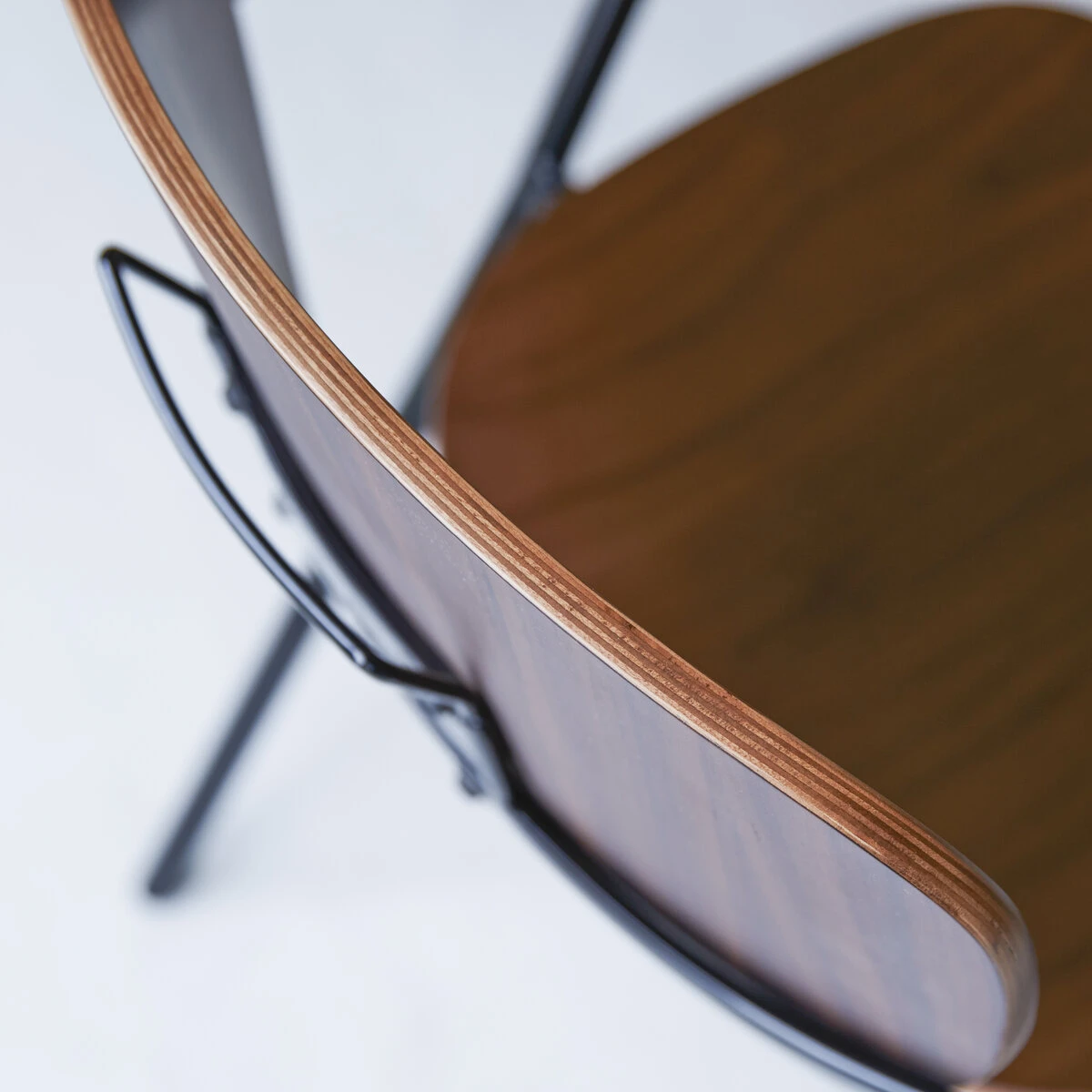 Ada - Chaise En Noyer Et Métal 5 Ada - Chaise En Noyer Et Métal – Image 5