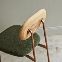 Yutapi - Chaise Kaki En Chêne 12 Yutapi - Chaise Kaki En Chêne -Homezia Soldes Boutique 1200 1200 chaise yutapi kaki en chene 5