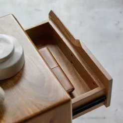 Gabrielle - Chevet En Manguier Massif -Homezia Soldes Boutique 1200 1200 chevet en manguier massif gabrielle 5