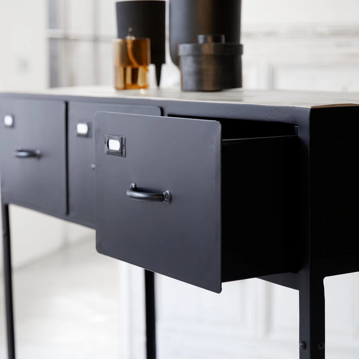 Industriel - Console En Métal 2 Industriel - Console En Métal – Image 2