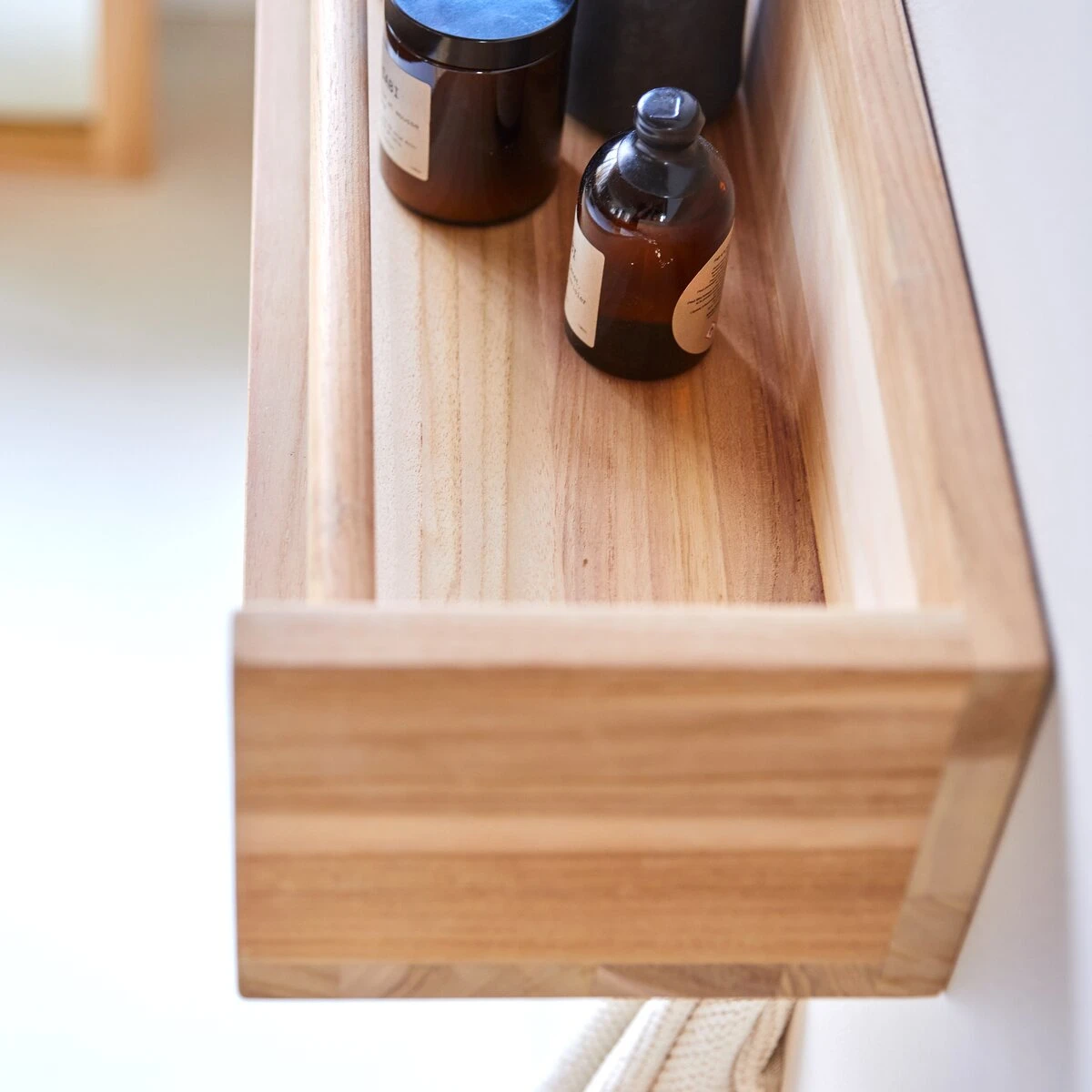 Ugo - Etagère De Salle De Bain En Teck Massif 60 Cm 3 Ugo - Etagère De Salle De Bain En Teck Massif 60 Cm – Image 3