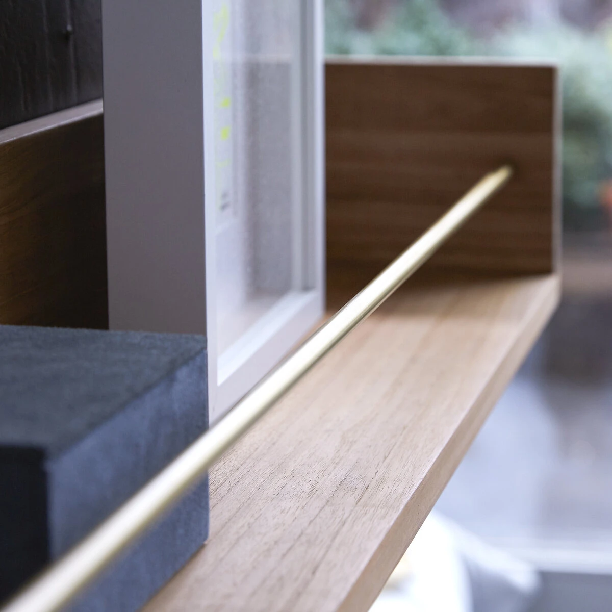 Sasha - Etagère Murale En Teck Massif 100 Cm 3 Sasha - Etagère Murale En Teck Massif 100 Cm – Image 3