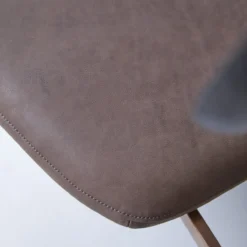 Yutapi - Fauteuil Bas Mohawk Choco En Chêne Massif 13 Yutapi - Fauteuil Bas Mohawk Choco En Chêne Massif -Homezia Soldes Boutique 1200 1200 fauteuil bas yutapi mohawk choco en chene massif 5