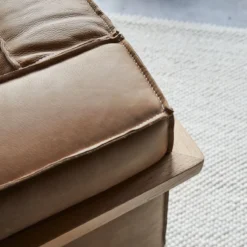 Cobbelwood - Fauteuil En Chêne Massif Et Cuir Cheyenne -Homezia Soldes Boutique 1200 1200 fauteuil cobbelwood en chene massif et cuir cheyenne 6