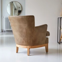 Comoc - Fauteuil En Chêne Massif Et Cuir Cheyenne -Homezia Soldes Boutique 1200 1200 fauteuil comoc en chene massif et cuir cheyenne 6