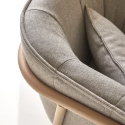 Yas - Fauteuil En Chêne Massif Et Tissu Gris 10 Yas - Fauteuil En Chêne Massif Et Tissu Gris -Homezia Soldes Boutique 1200 1200 fauteuil yas en chene massif et tissu gris 4