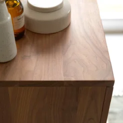 Line - Meuble Salle De Bain En Noyer Massif Et Marbre 85 Cm -Homezia Soldes Boutique 1200 1200 meuble salle de bain en noyer massif et marbre line 85 cm 6