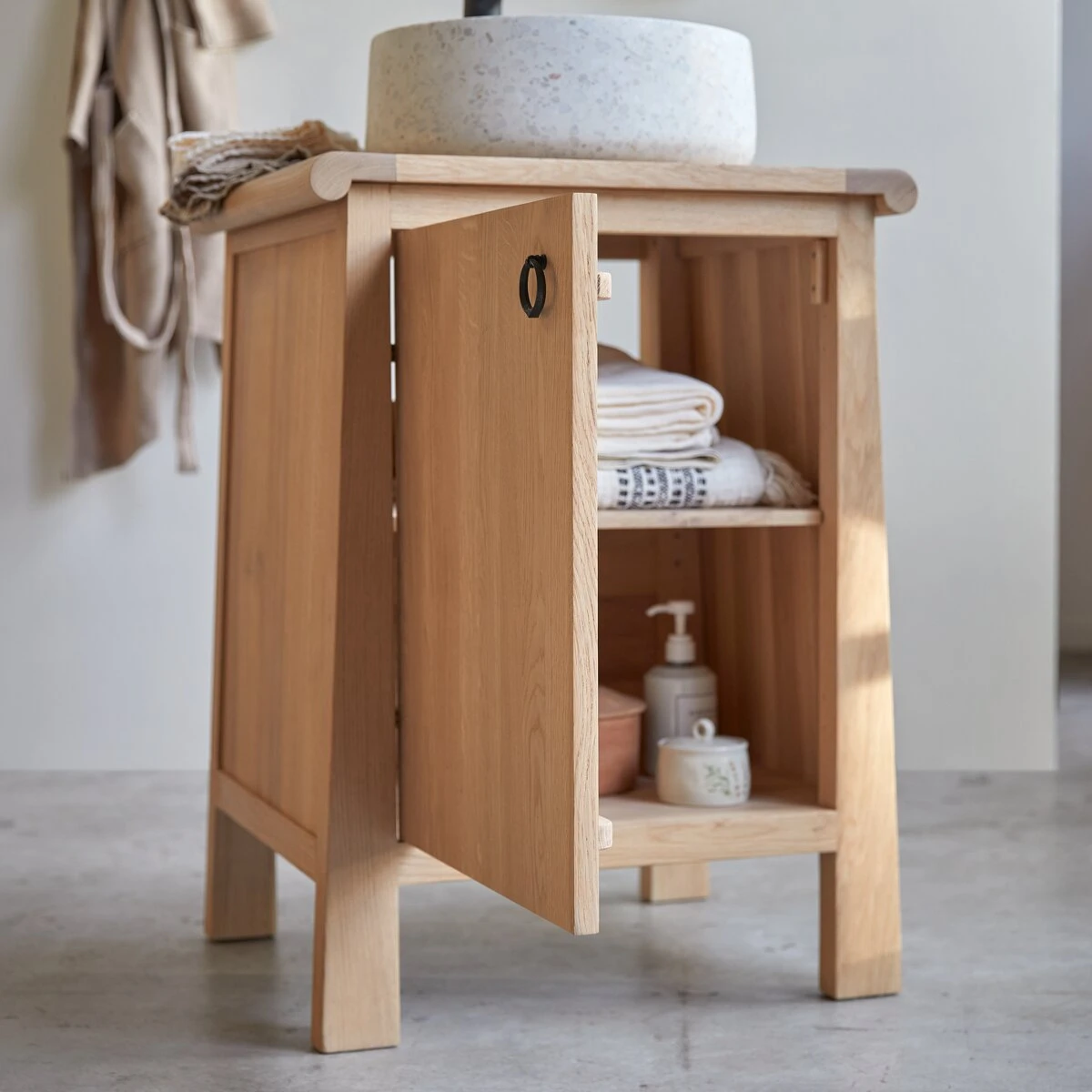 Volute - Meuble Sous Vasque En Chêne Massif 65 Cm 2 Volute - Meuble Sous Vasque En Chêne Massif 65 Cm – Image 2