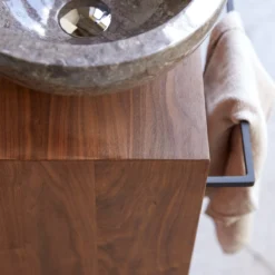 Stelle - Meuble Sous Vasque En Noyer Massif Droit -Homezia Soldes Boutique 1200 1200 meuble sous vasque en noyer massif stelle droit 2