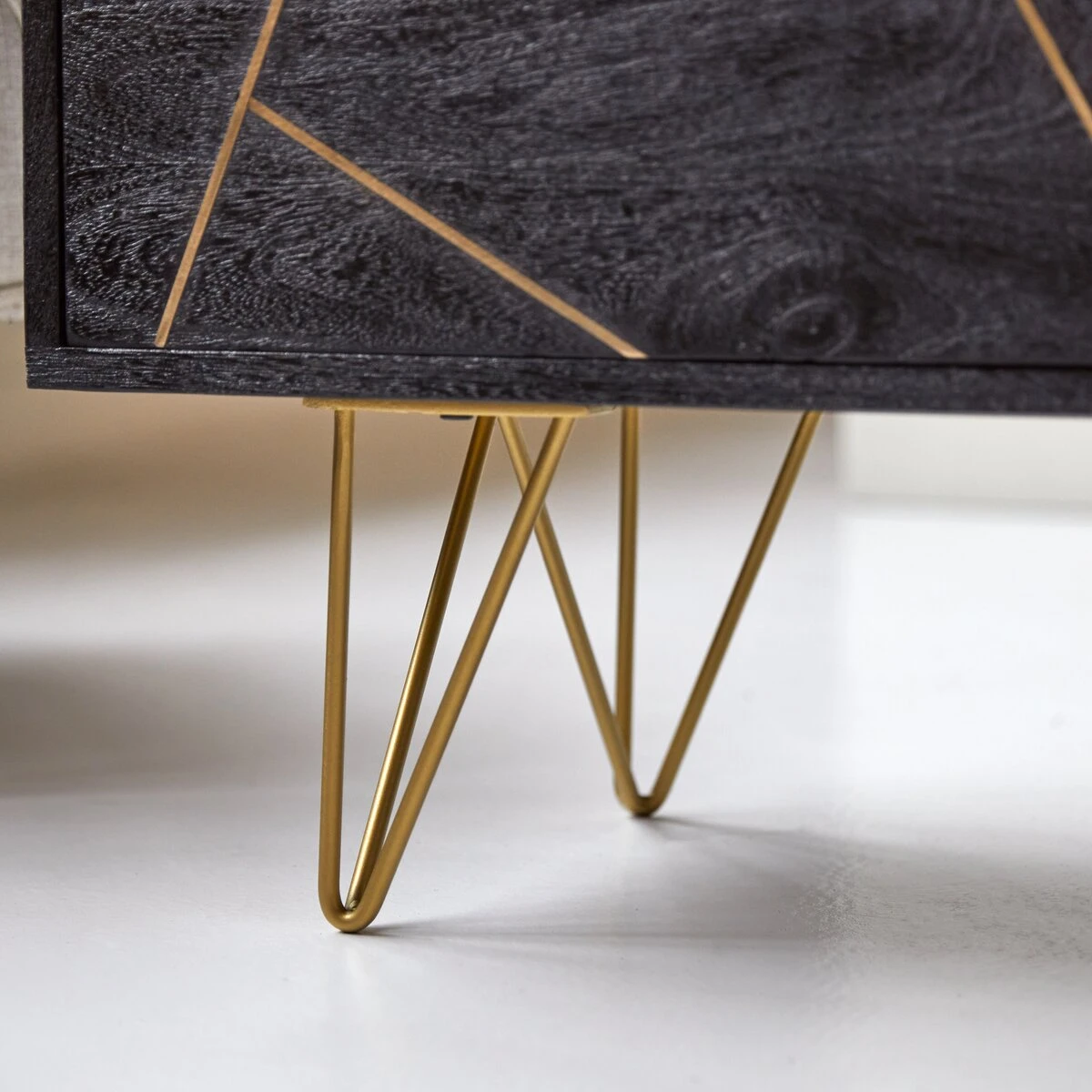 Liv - Meuble TV En Manguier Massif 150 Cm 5 Liv - Meuble TV En Manguier Massif 150 Cm – Image 5