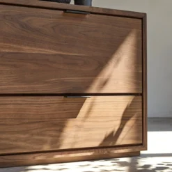 Senson - Meuble TV En Noyer Massif 120 Cm -Homezia Soldes Boutique 1200 1200 meuble tv en noyer massif senson 120 cm 2