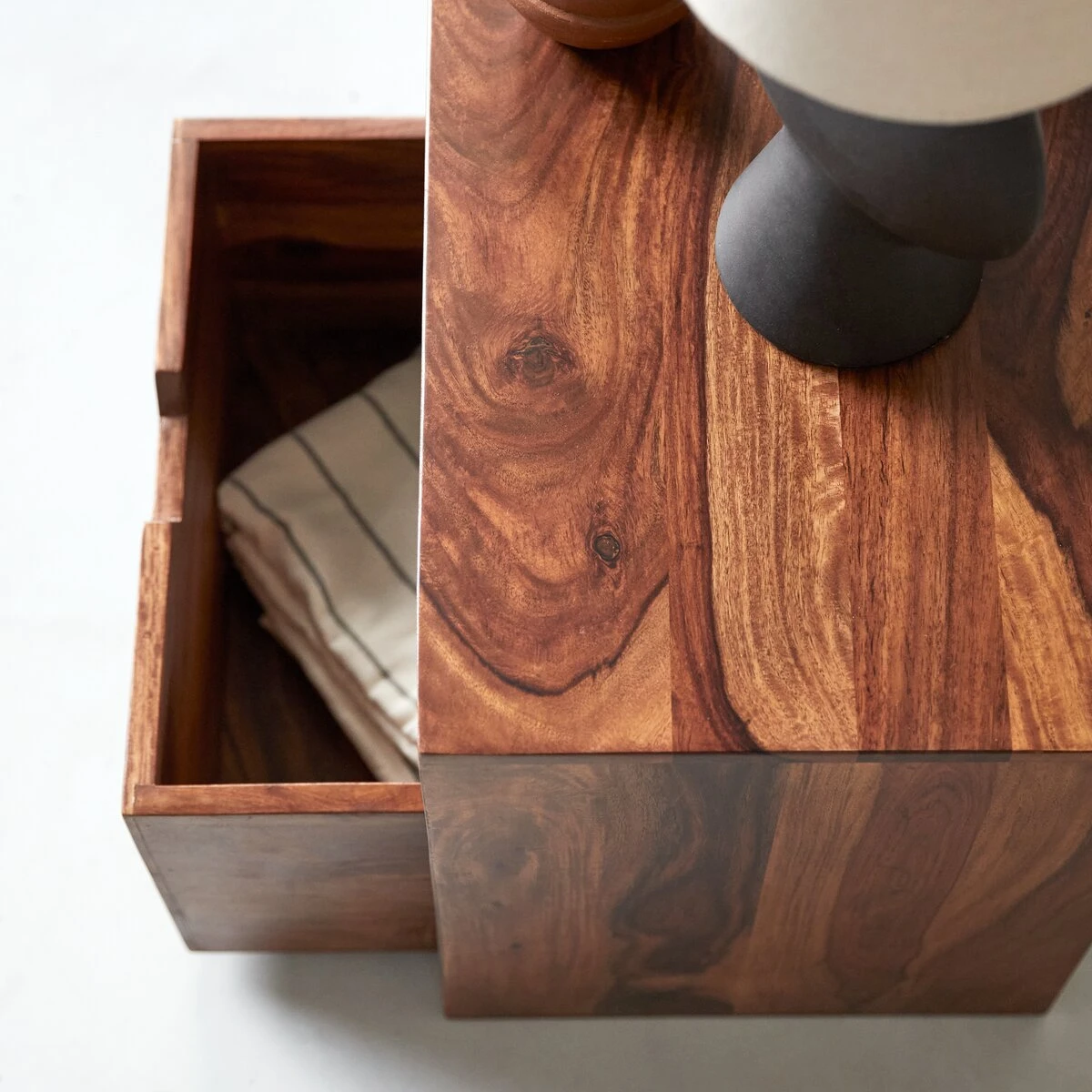 Kwarto - Meuble TV En Palissandre Massif 85 Cm 3 Kwarto - Meuble TV En Palissandre Massif 85 Cm – Image 3