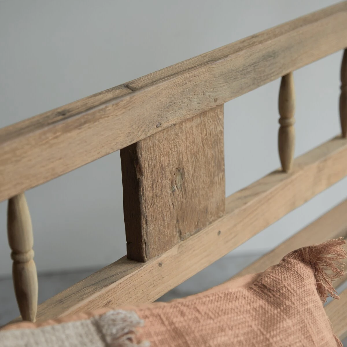 Paula - Banc En Teck Massif Recyclé 5 Paula - Banc En Teck Massif Recyclé – Image 5