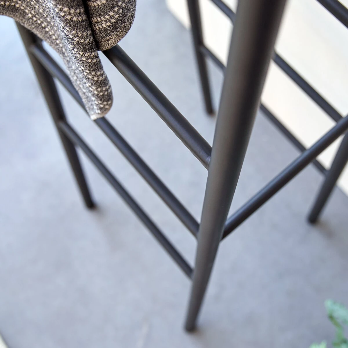 Adja - Porte-serviette En Métal 3 Adja - Porte-serviette En Métal – Image 3