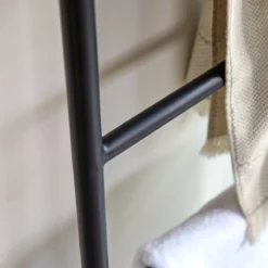 Elio - Porte Serviette En Métal Avec Miroir -Homezia Soldes Boutique 1200 1200 porte serviette en metal avec miroir elio 2