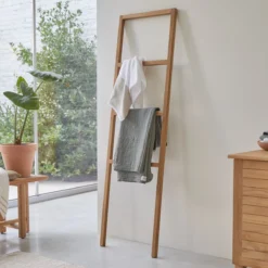 Galyno - Porte Serviette En Teck Massif -Homezia Soldes Boutique 1200 1200 porte serviette en teck massif galyno 3