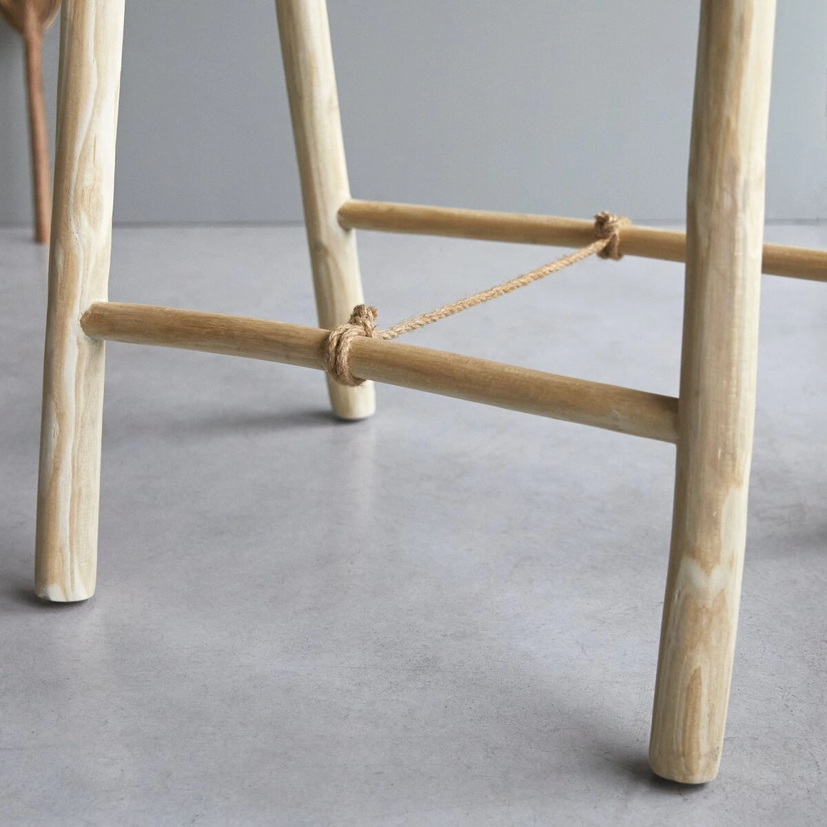 Kilim - Porte Serviette Simple En Teck Massif 3 Kilim - Porte Serviette Simple En Teck Massif – Image 3