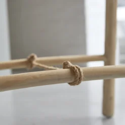 Kilim - Porte Serviette Simple En Teck Massif 10 Kilim - Porte Serviette Simple En Teck Massif -Homezia Soldes Boutique 1200 1200 porte serviette simple en teck massif kilim 4