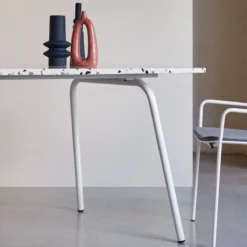 Elio - Table Rectangulaire En Terrazzo Premium Et Métal White 4/6 Pers. -Homezia Soldes Boutique 1200 1200 table rectangulaire en terrazzo premium et metal elio white 4 6 pers 2
