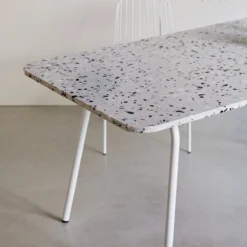 Elio - Table Rectangulaire En Terrazzo Premium Et Métal White 4/6 Pers. -Homezia Soldes Boutique 1200 1200 table rectangulaire en terrazzo premium et metal elio white 4 6 pers 4
