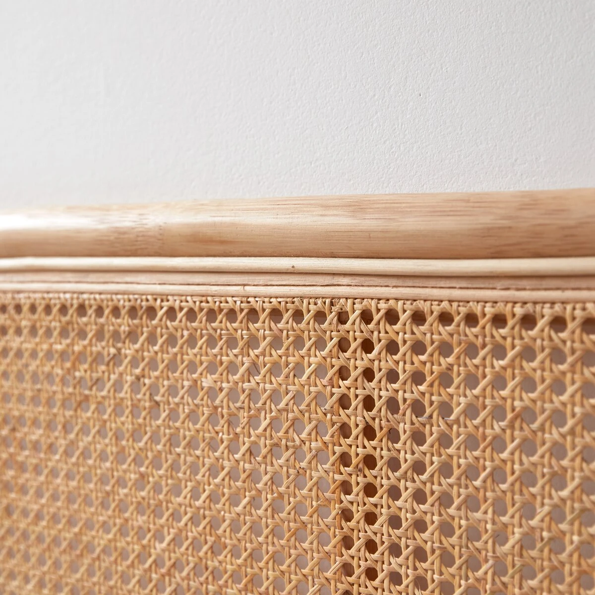 Joséphine - Tête De Lit En Rotin Cannée 90 Cm 3 Joséphine - Tête De Lit En Rotin Cannée 90 Cm – Image 3