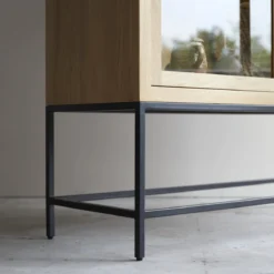 Babeth - Vitrine Haute En Chêne Massif 13 Babeth - Vitrine Haute En Chêne Massif -Homezia Soldes Boutique 1200 1200 vitrine haute en chene massif babeth 4